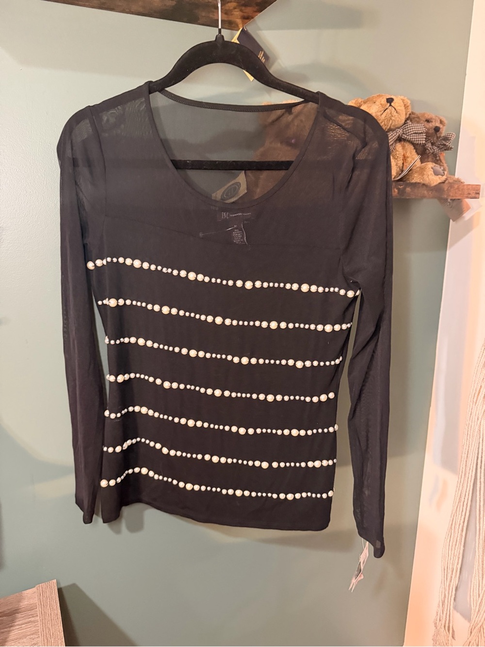 INC International Concepts “The Gem” Pearl Embellished Mesh Sleeve Medium